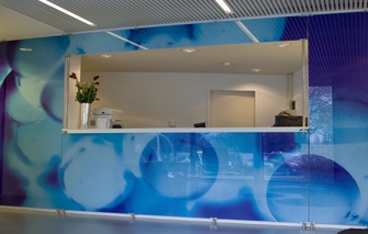 Raamfolie glazen_voorzet_wand_met_fotoprint
