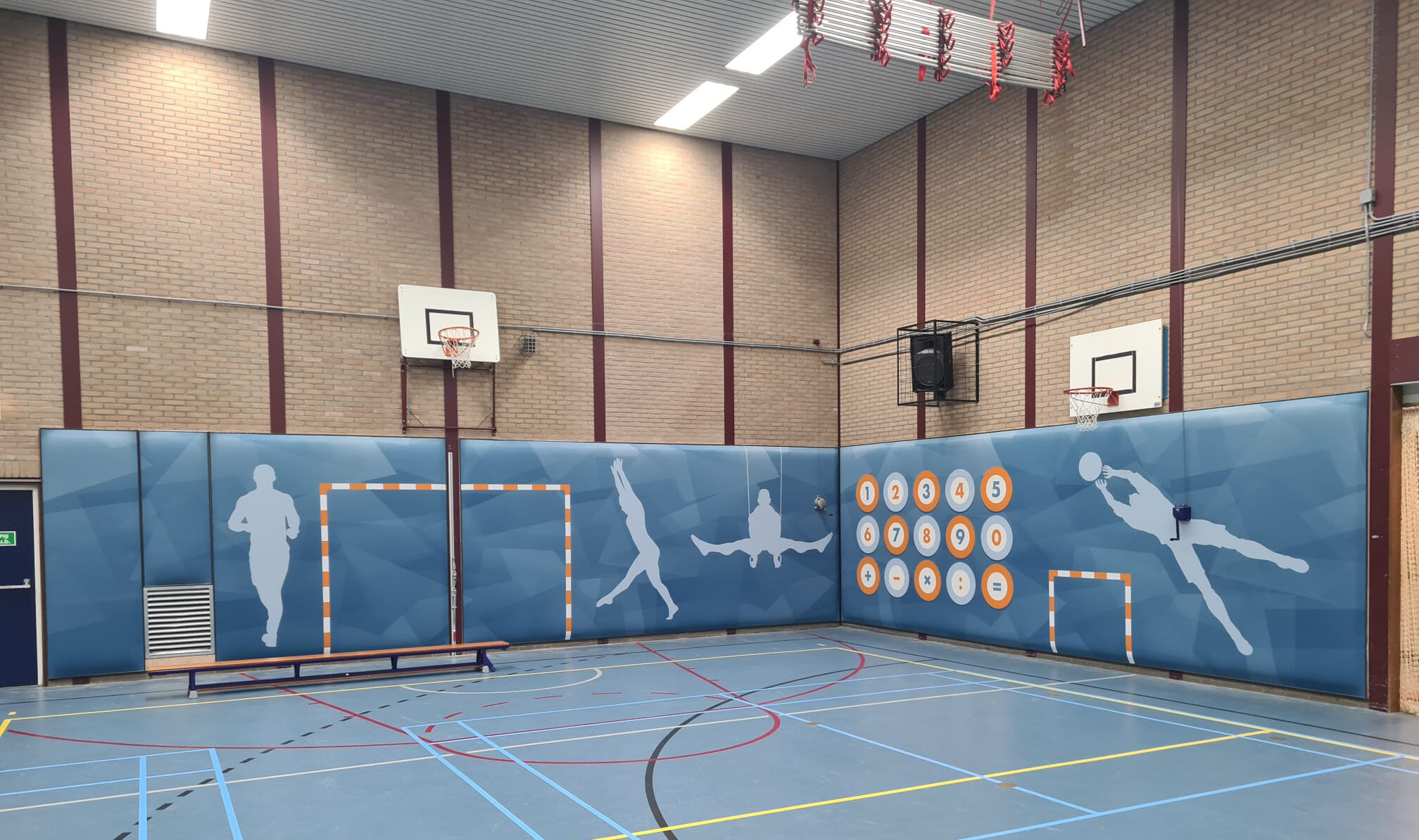 Upgrade gymzaal Heerbeeck college in Best met Pulastic Sound Wall