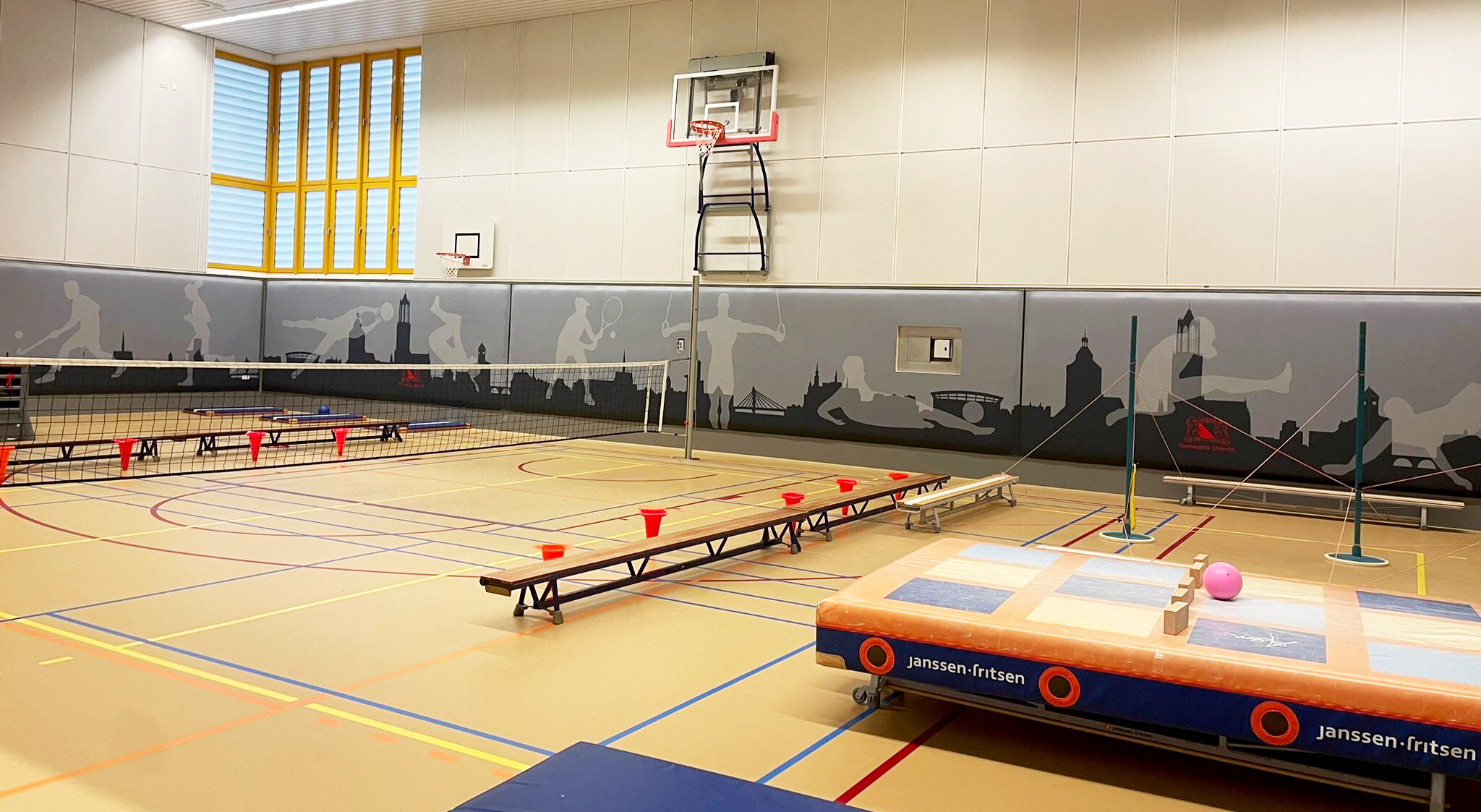 akoestische wandbekleding sporthal Gemeente Utrecht - Marehal
